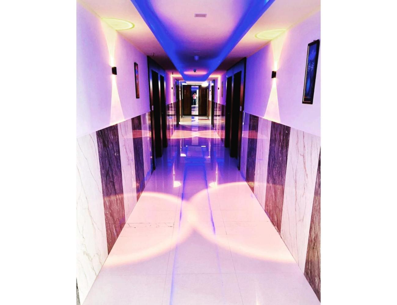 Hotel Paradise, Naroda Ahmedabad Exterior photo